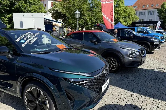 Sieben renommierte heimische Autohäuser präsentierten 15 verschiedene Automarken und luden zu einem informativen wie unterhaltsamen Tag ein.