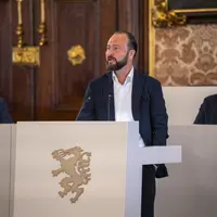 Max Lercher (SPÖ) nimmt die Budgetpolitik der Regierung unter Landeshauptmann Mario Kunasek (FPÖ) ins Kreuzfeuer