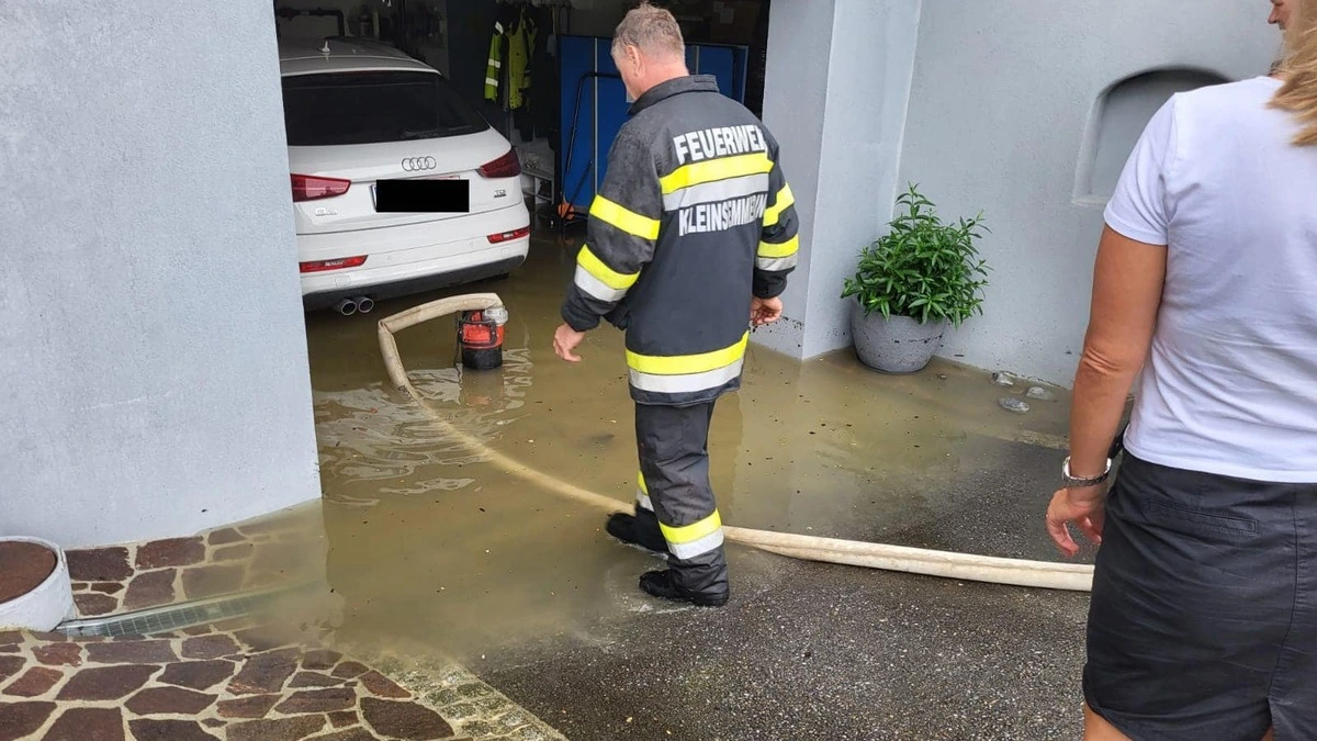 Die Feuerwehr Kleinsemmering war mit 15 Kameradinnen und Kameraden im Einsatz