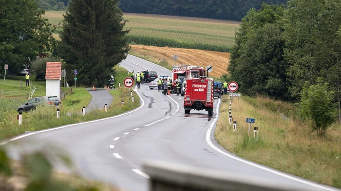 Nähere Infos zu dem tragischen Unfall finden Sie hier.