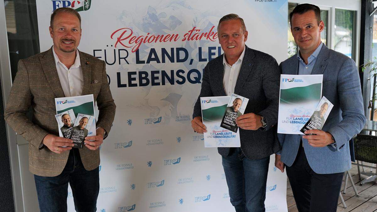 Bezirksparteiobmann Markus Leinfellner, Landesparteiobmann Mario Kunasek, Landesparteisekretär Stefan Hermann