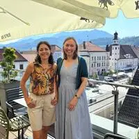 Landtagsabgeordnete Sandra Krautwaschl und Gemeinderätin Susanne Sinz von den Grünen