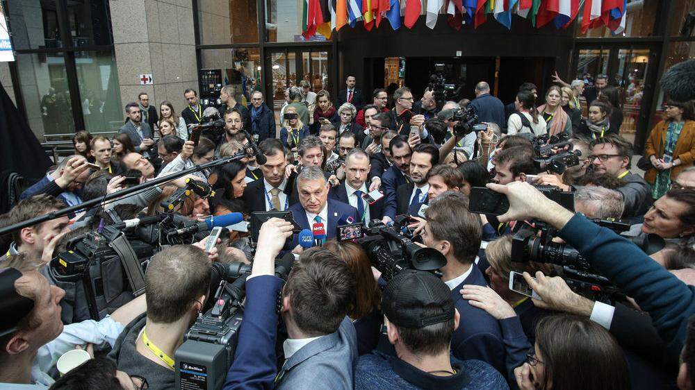 Viktor Orbán hält Wort und beendet den Notstand