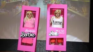 Faschingssitzung mit Barbie und Co.