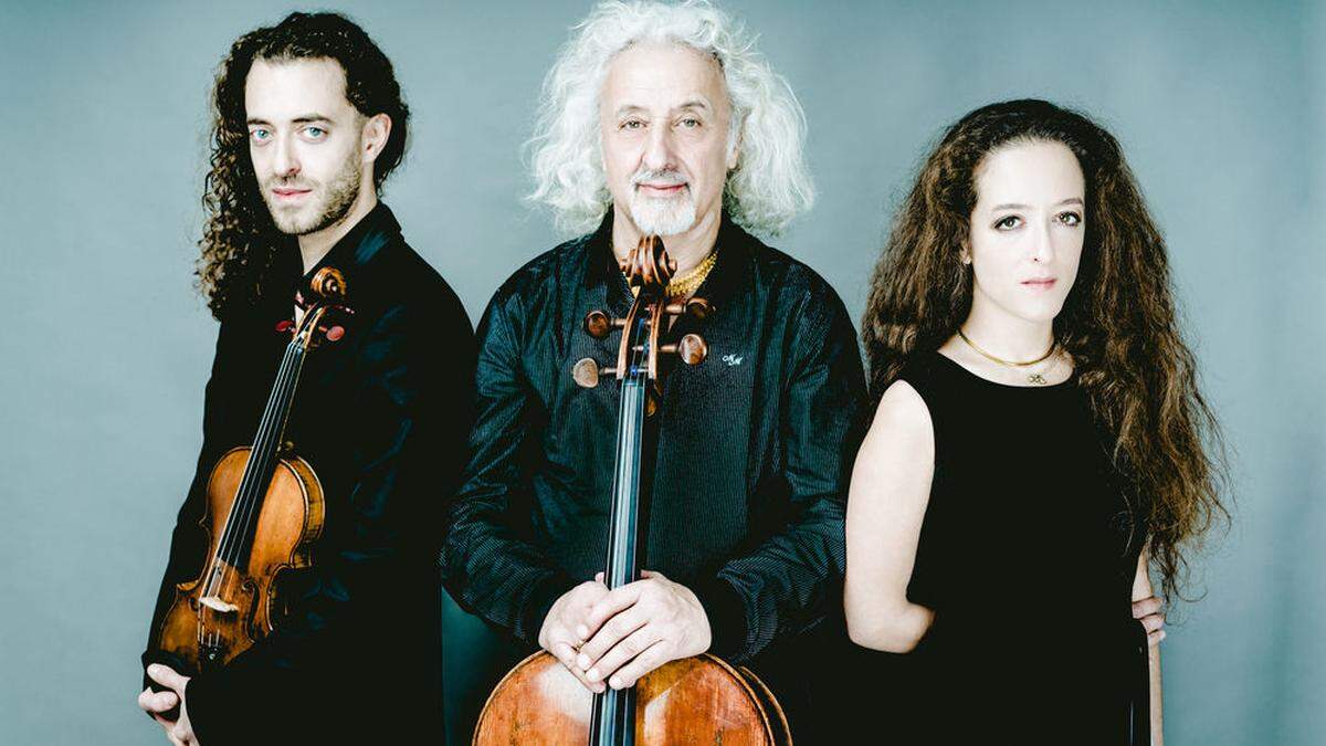 Ein ganz besonderes Trio: Mischa Maisky mit seinen beiden Kindern Sascha und Lily