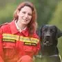 Die beiden Lebensretter: Irina Berger mit Hund „Nanouk“