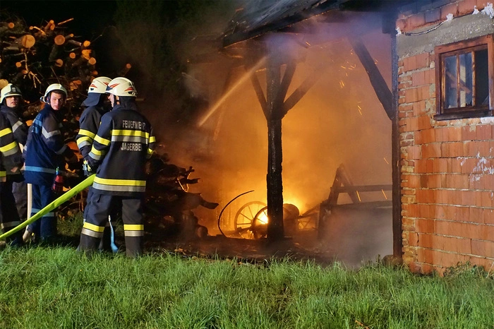 ...78 Mann der Feuerwehr waren im Einsatz
