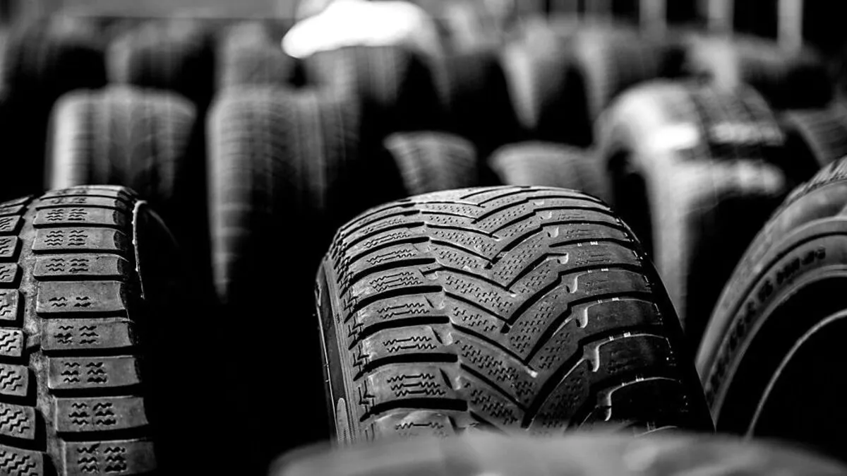 Winterreifen sollte man übereinander gestapelt einlagern 