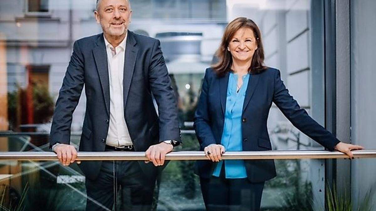Wüstenrot-Chefin Susanne Riess und Wolfgang Hanzl (59). Er soll Vorstand der künftigen Wüstenrot-Bank werden