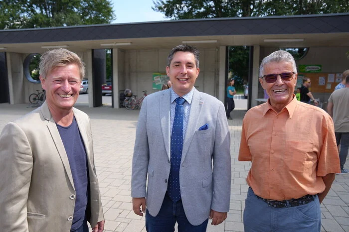Kärntens Sportdirektor Arno Arthofer, Stadtrat und Ehrenpräsident Ferdinand Kendi