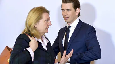 Außenministerin Kneissl und Kanzler Kurz 