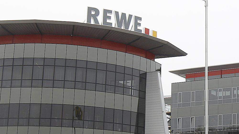 Rewe strukturiert die Fleischproduktion um, 34 Mitarbeiterinnen am Standort Industriepark St. Veit sind betroffen