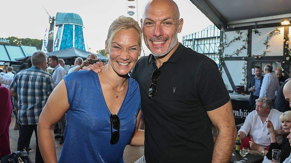 Bibiana Steinhaus und Howard Webb