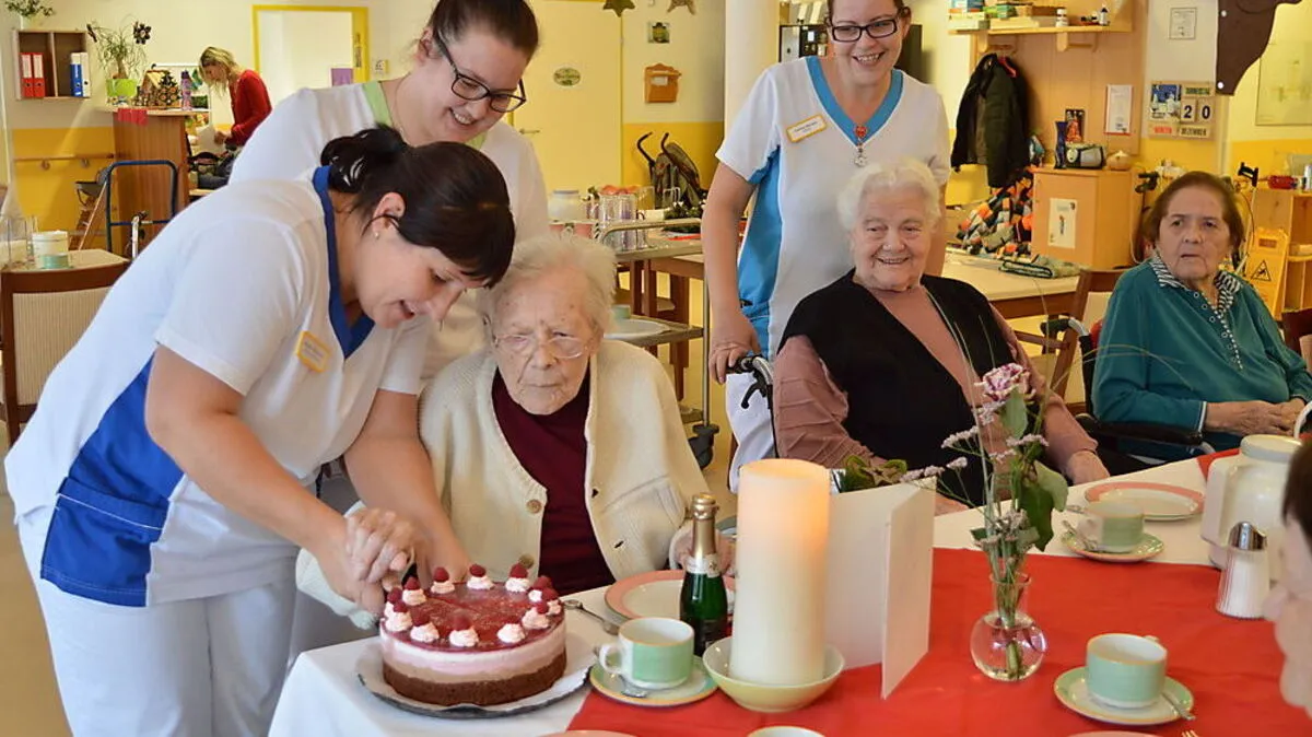 Katharina Folz feierte mit Freunden und Bekannten