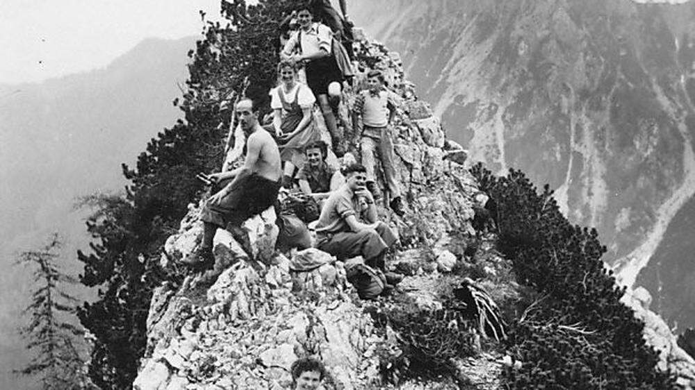 Eine Tour führte die Alpenvereinsmitglieder 1956 auf den Gaisrücken