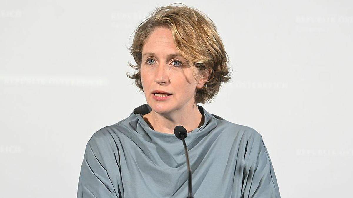Stephanie Krisper sitzt für die Neos im ÖVP-U-Ausschuss