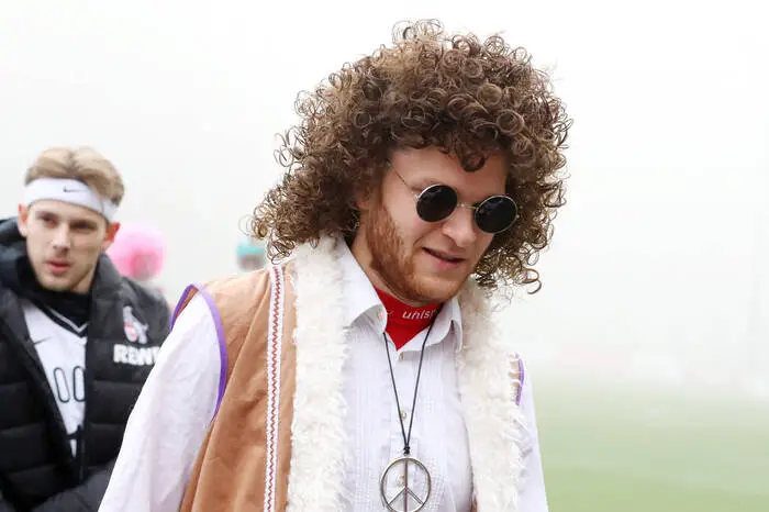 Benno Schmitz trainiert als Hippie!