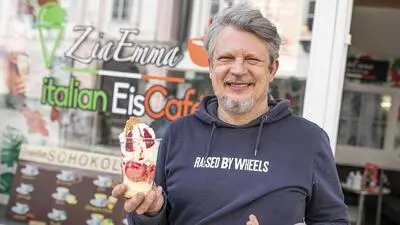 Giuseppe Geracà betreibt den Eissalon „Zia Emma Gelateria Artigianale“ in der Herrengasse seit mittlerweile acht Jahren