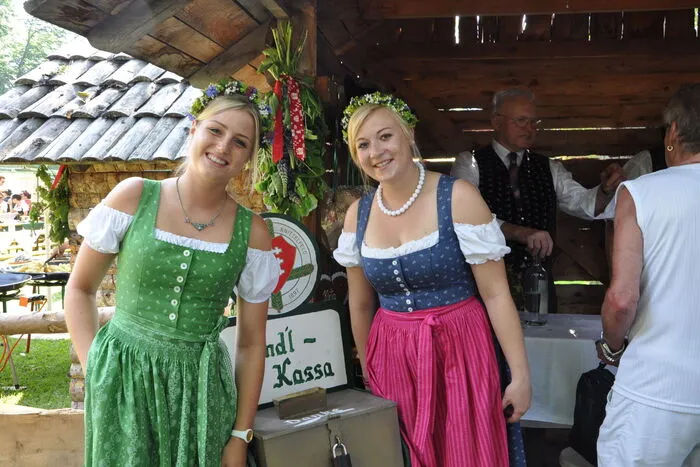 Dresscode war eindeutig Tracht.