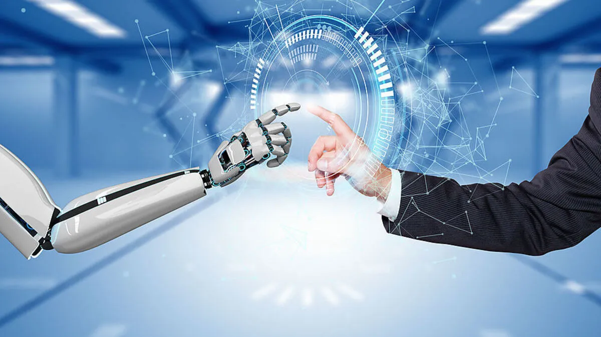 Wie sieht die Rache der Nerds aus? Christoph Holz liefert die Antwort