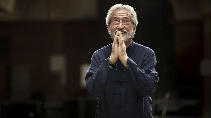 Jordi Savall dirigiert die 14. "Klangwolke"
