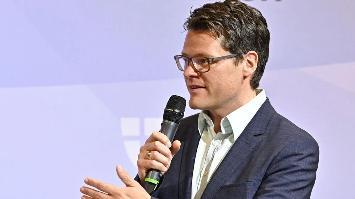 Jugendstadtrat Jürgen Czernohorszky