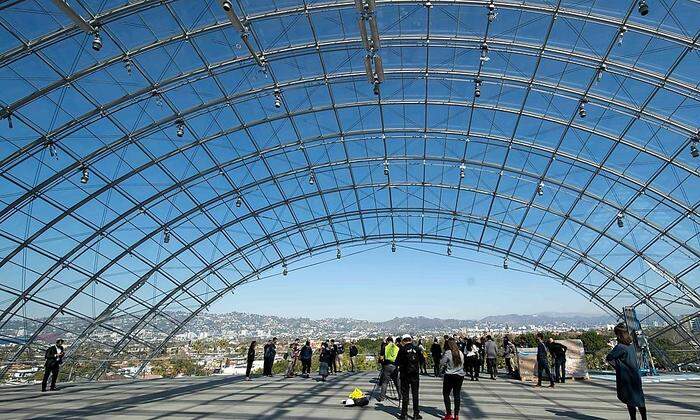 Spektakulärer Ausguck:  die Riesenterrasse unter der Stahl-Glas-Konstruktion