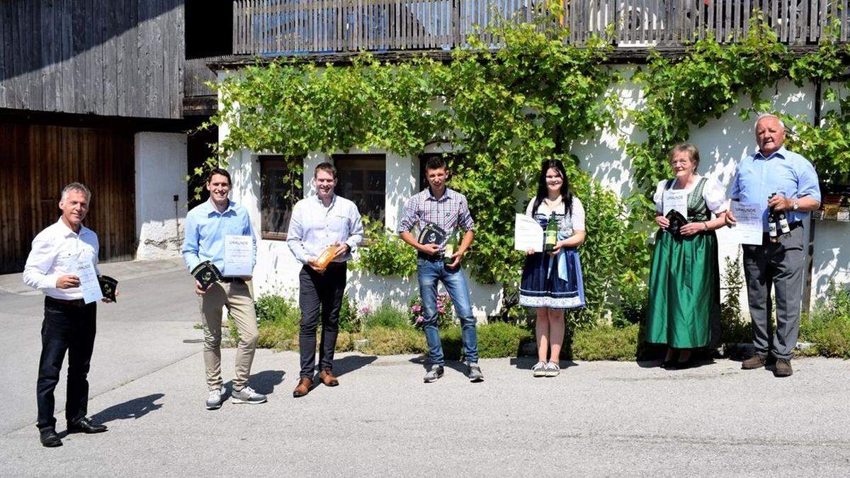 Friedl Webhofer, Florian Kuenz, Johannes Kuenz, Michael Duregger, Katharina Rauter, Hildegard Vergeiner, Franz Vergeiner