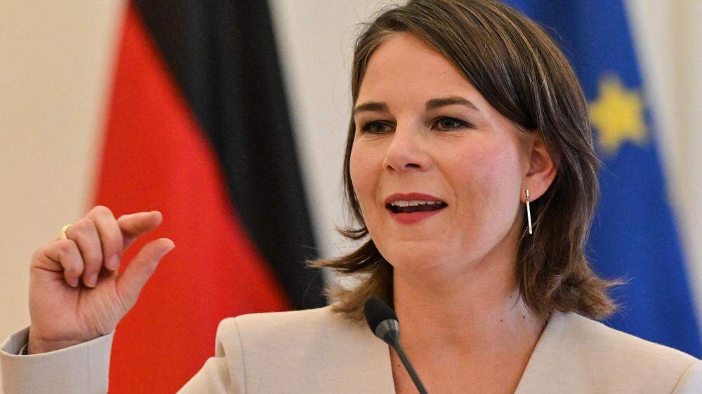 Die deutsche Außenministerin Annalena Baerbock besucht die zerstrittenen NATO-Partner Türkei und Griechenland. 