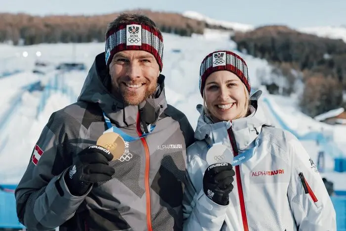 Holten in Livigno olympisches Gold und Silber: Benjamin Karl und Sabine Payer