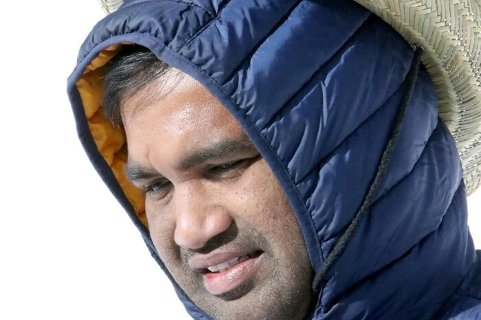 Allen voran Provisor Ramesh Jyothi (Foto). 