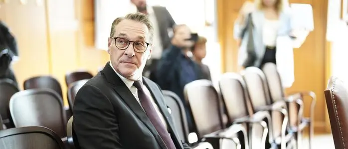 Früher gefeierter FPÖ-Chef, heute Dauergast auf der Anklagebank: Heinz-Christian Strache