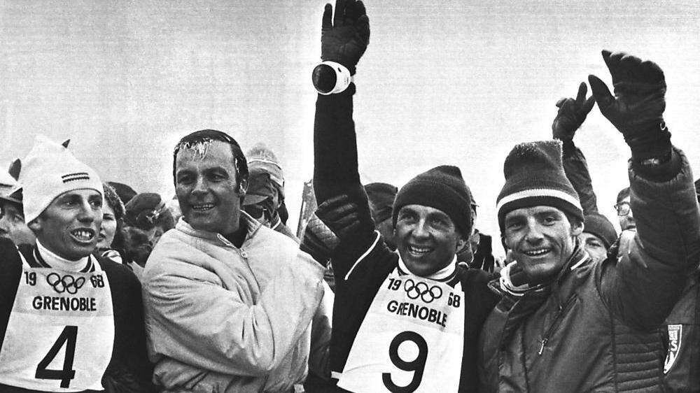 Karl Schranz als vermeintlicher Sieger, flankiert von Toni Sailer, Herbert Huber und Jean Claude Killy (rechts)
