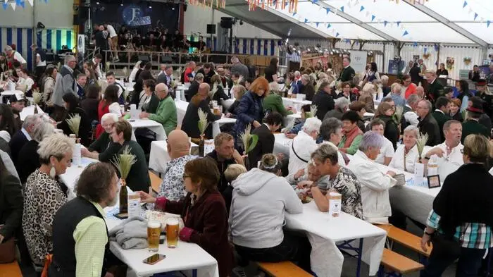 Von einer musikalischen Klangwolke umhüllt war am Wochenende die Stadt Friesach. Die Stadtkapelle Friesach feierte am Samstag ihr 125-Jahr-Jubiläum. 