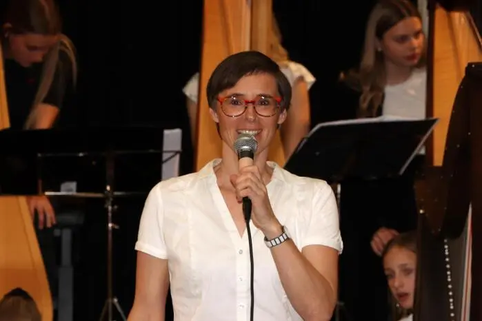 Durch den Konzertabend führte Verena Schabus.