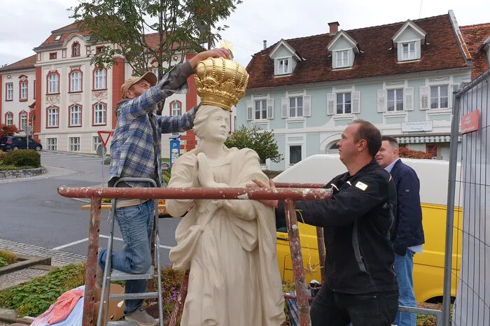 Klicken Sie sich durch die weiteren Bilder!