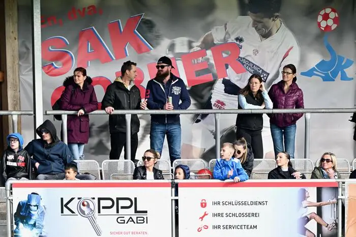 Besucher Sportpark Welzenegg, SAK vs. ASKÖ Köttmannsdorf 23.3.2024, SAK vs. ASKÖ Köttmannsdorf am 23.03.2024 in Klagenfurt (Sportpark Welzenegg), Austria, (Photo by Bernd Stefan)