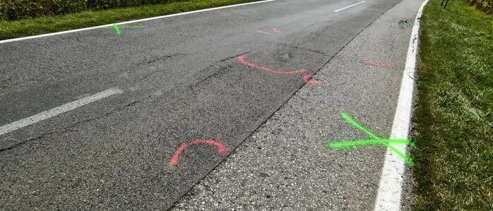 Hier auf der Bleiburger Straße (B81) nahe der Ortschaft Traundorf kam es zum tödlichen Unfall
