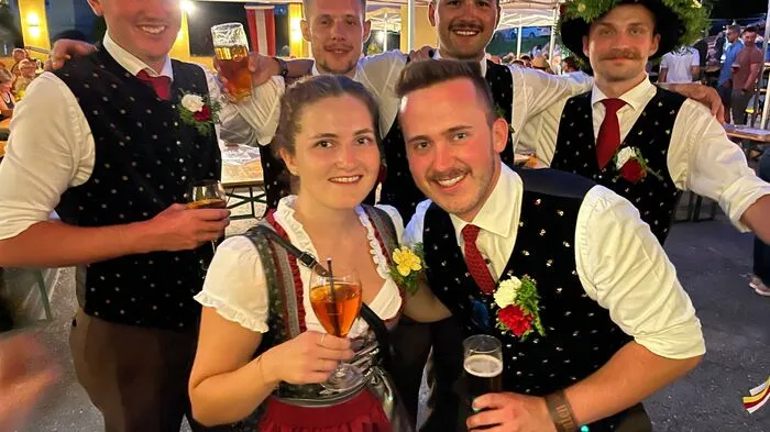 Klicken Sie sich durch die Fotos