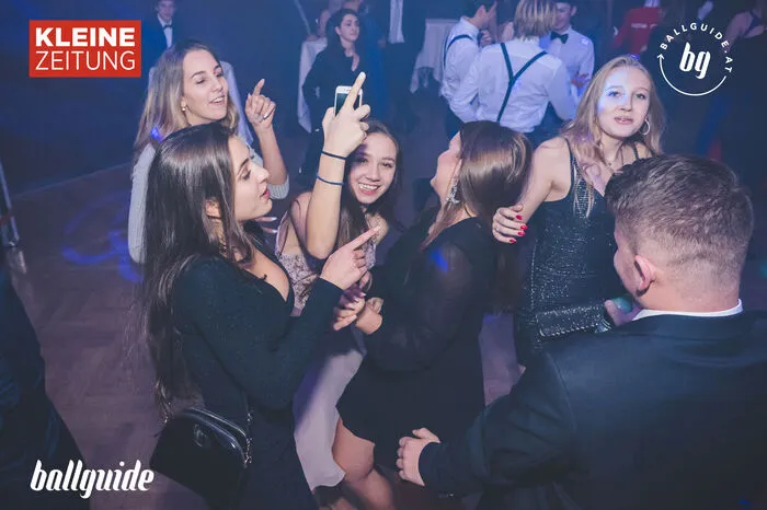 Maturaball BG/BRG Kirchengasse: Klicken Sie sich durch die besten Bilder der "Final Class".