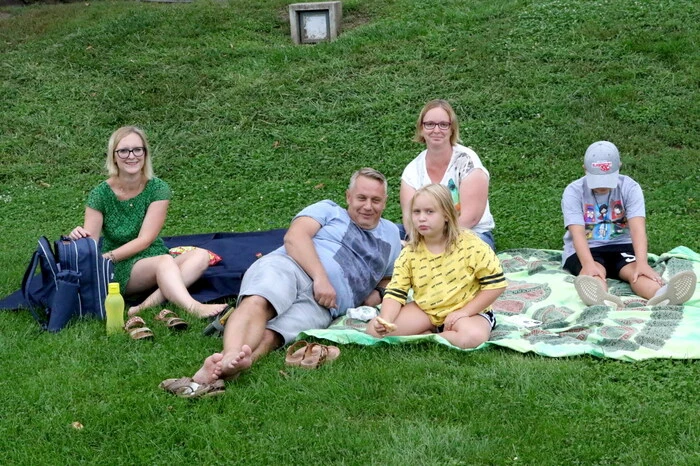 Und nicht nur die St. Veiter waren am Sonntagabend gekommen, um den Musikern Rudi Lechner, Christian Stiegler, Gert Hausleitner sowie Anna Riepl zu lauschen. 