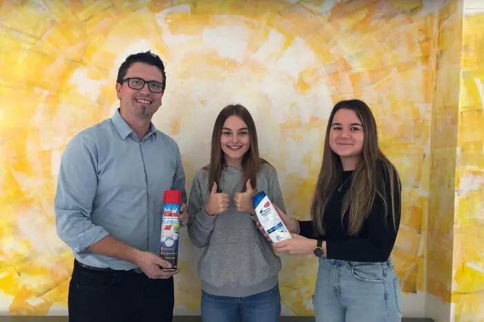 Station 3: Teppich-/Polsterschaumreiniger gegen Shampoo