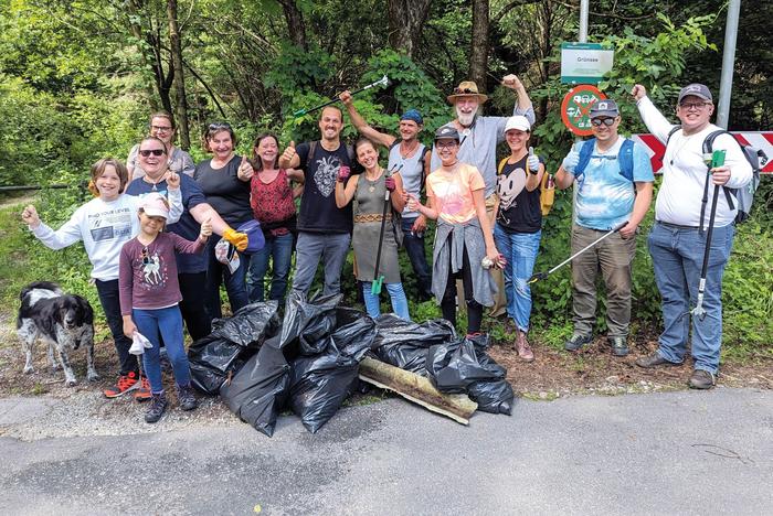 Freiwillige Helfer holten insgesamt 15 Tonnen Müll aus der Natur
