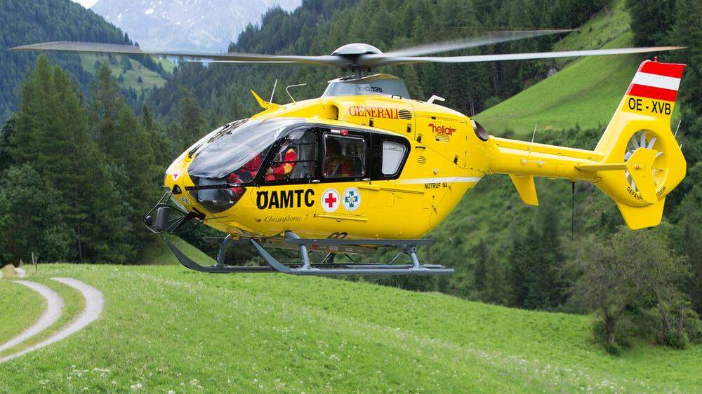 Mit dem Christophorus 7 wurde das schwer verletzte Kind ins Klinikum Klagenfurt geflogen