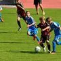 Den Kindern wurde Fußballspielen im Freien verboten