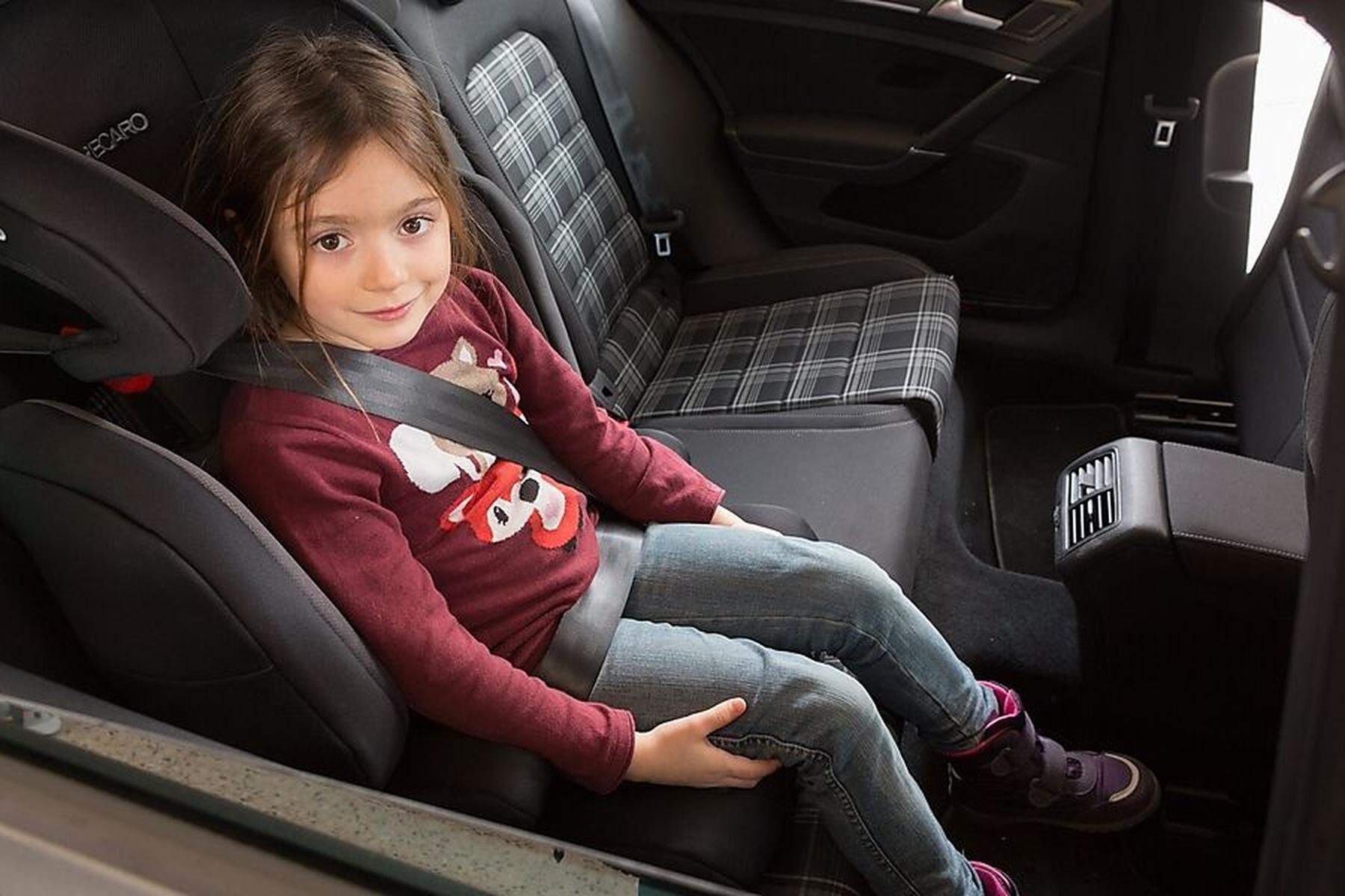 Kindersitztest bei auto mobil