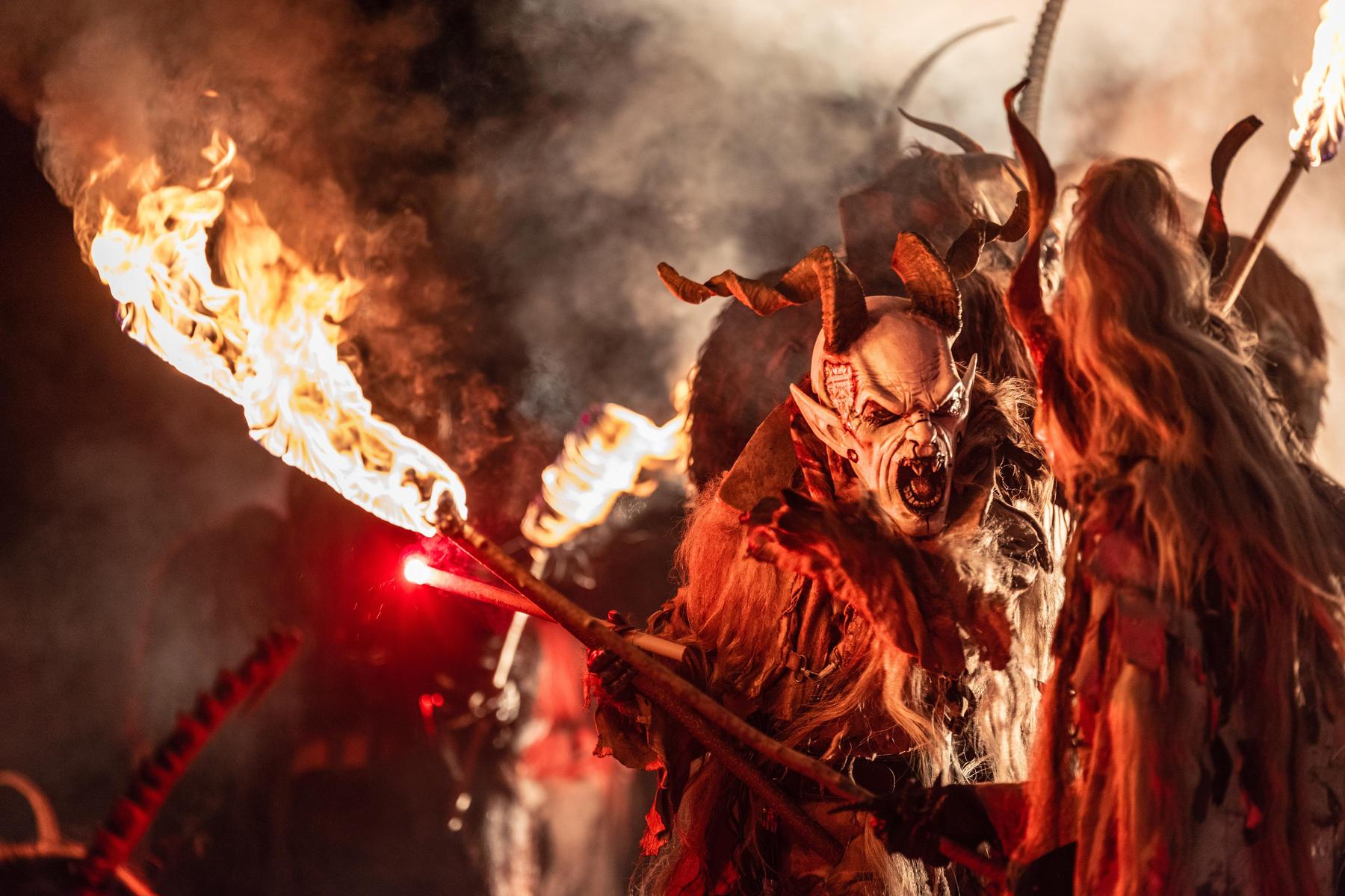 Kärntner Jugendlicher bezahlte für Krampusfell, das er nie erhielt