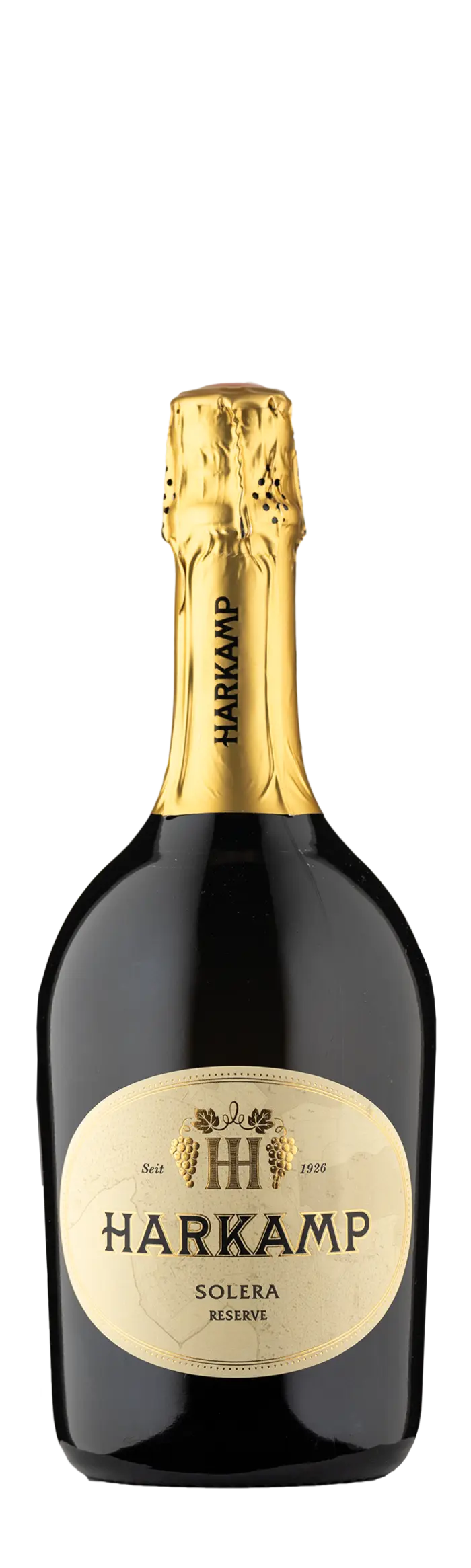 <strong>Weingut Harkamp „Solera V Reserve“:</strong> Neun Jahrgänge, ein großes Holzfass, eine Idee. Vielschichtig, ausdrucksstark und bemerkenswert harmonisch. Ein Sekt, der erzählt – ohne sich zu wiederholen. <strong>Preis:</strong> 37 Euro