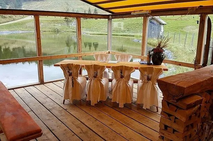 Idyllisch - eine Hochzeit im Troadkosten bei der Holdahüttn auf der Sommeralm (Gemeinde Passail).