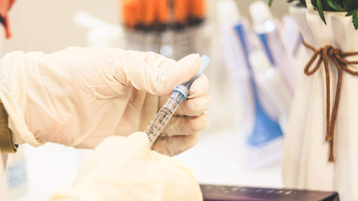 Mehrere Impfstoffe gegen RSV sind in Entwicklung.